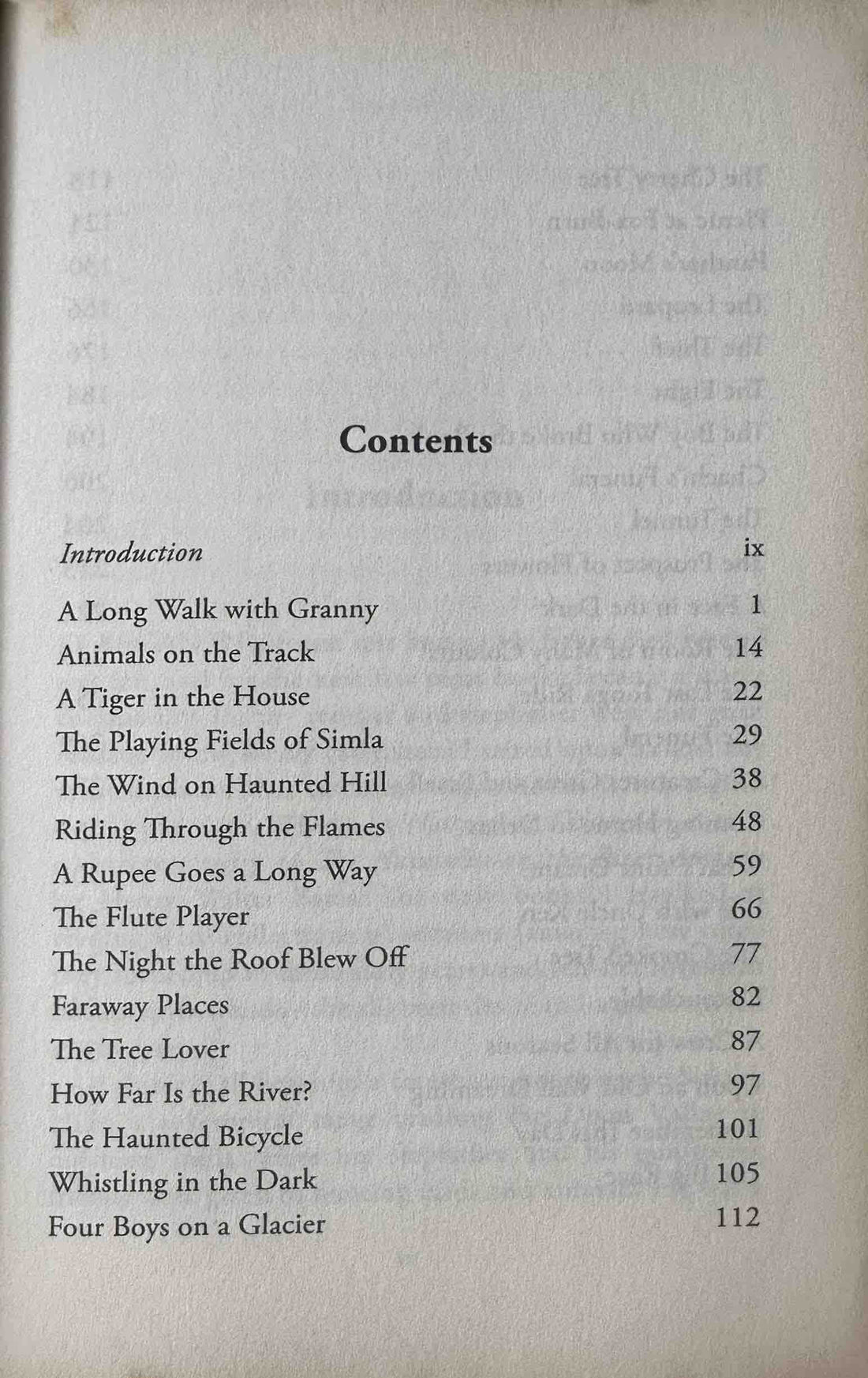 The Room of Many Colours (A Treasury of Stories for Children)