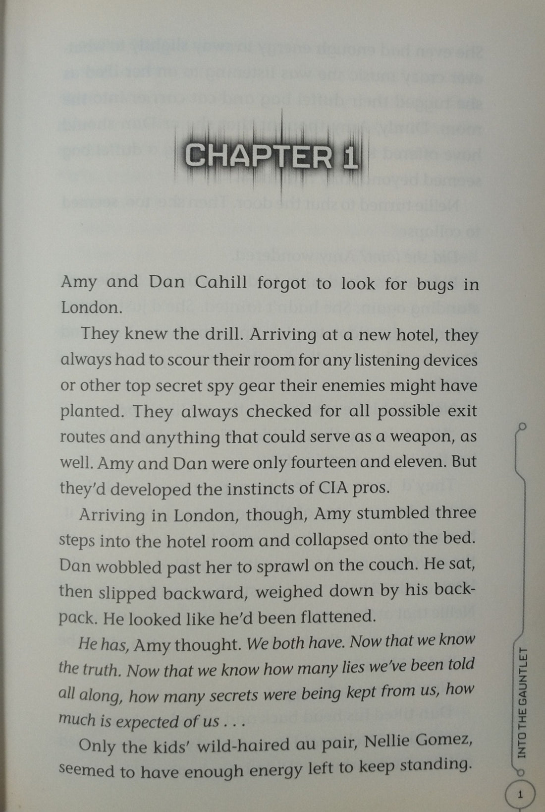 The 39 Clues #10 Into the Gauntlet