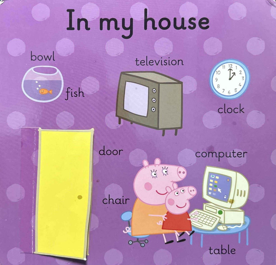 Peppa Pig: Peppa's First 100 Words (Board Book)