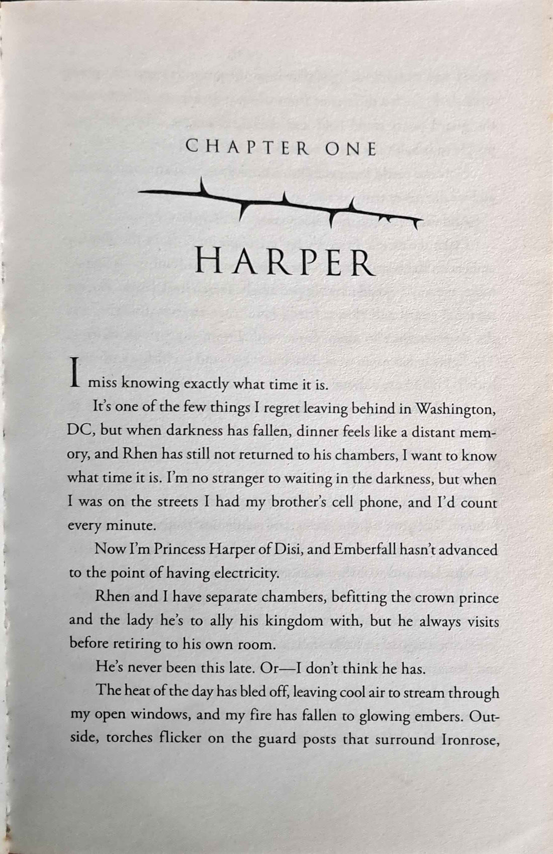 Cursebreakers #2 A Heart So Fierce and Broken