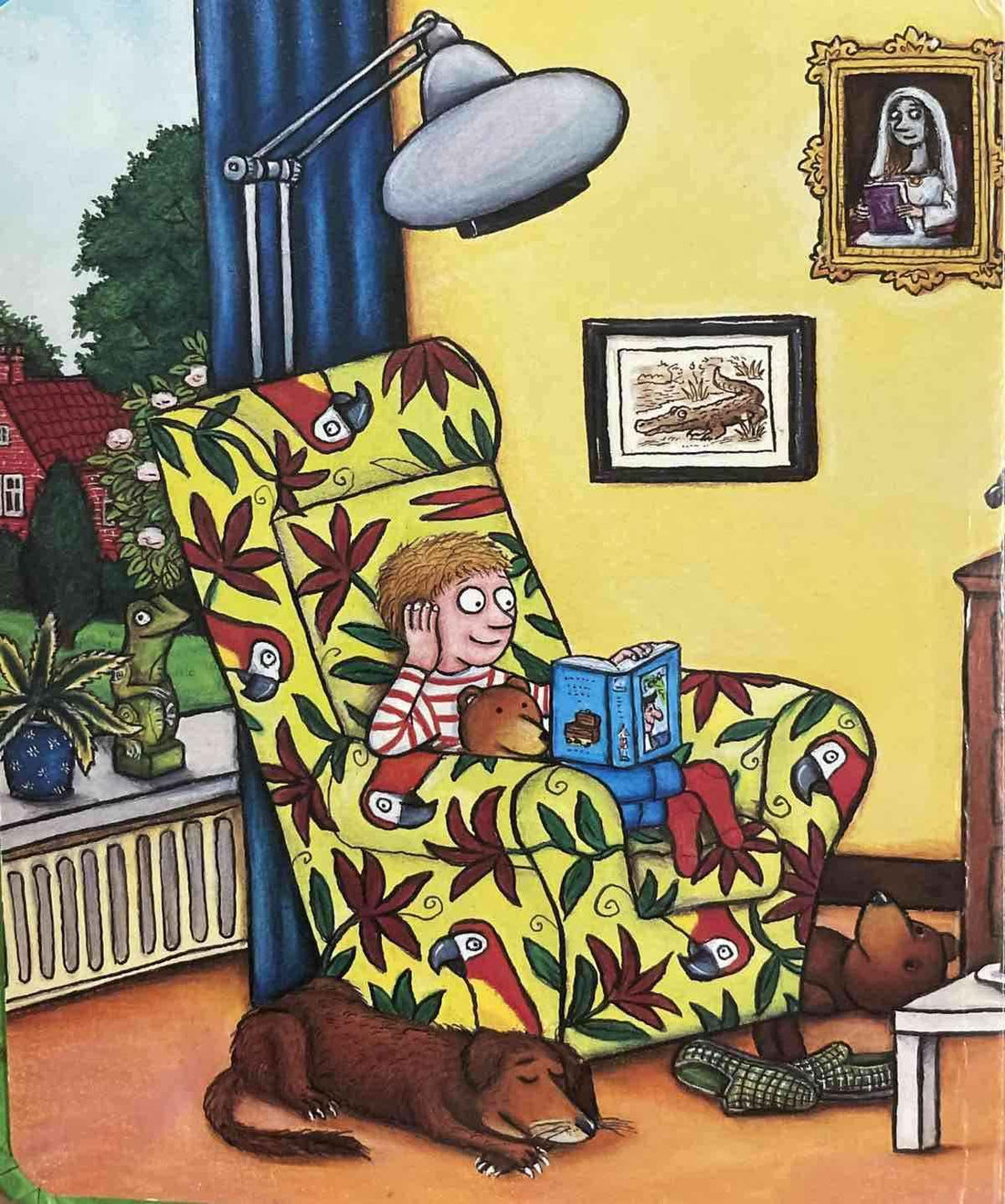 Charlie Cook's Favourite Book (Board Book)