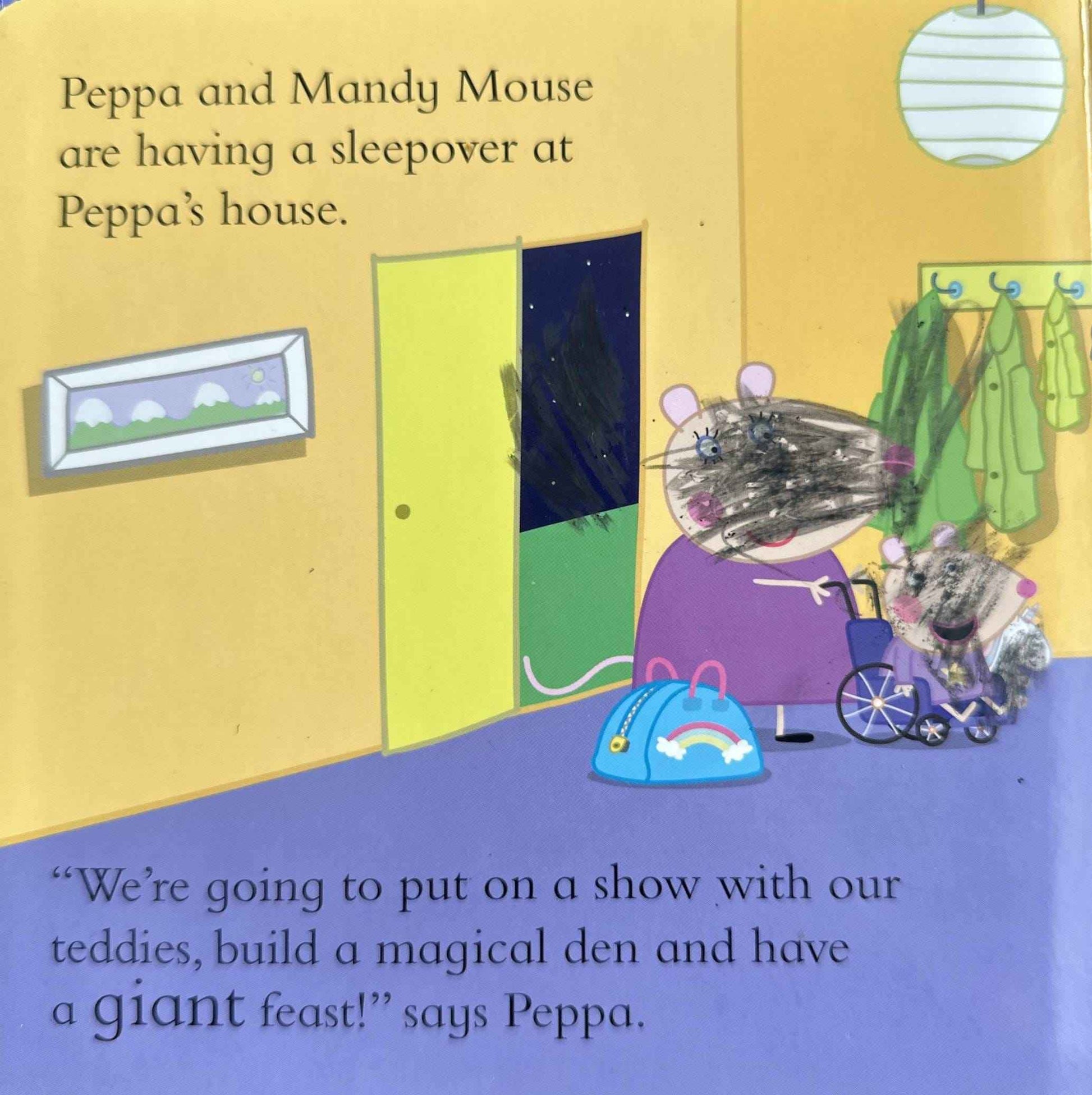 Peppa Pig: Peppa's Best Sleepover (Board Book )