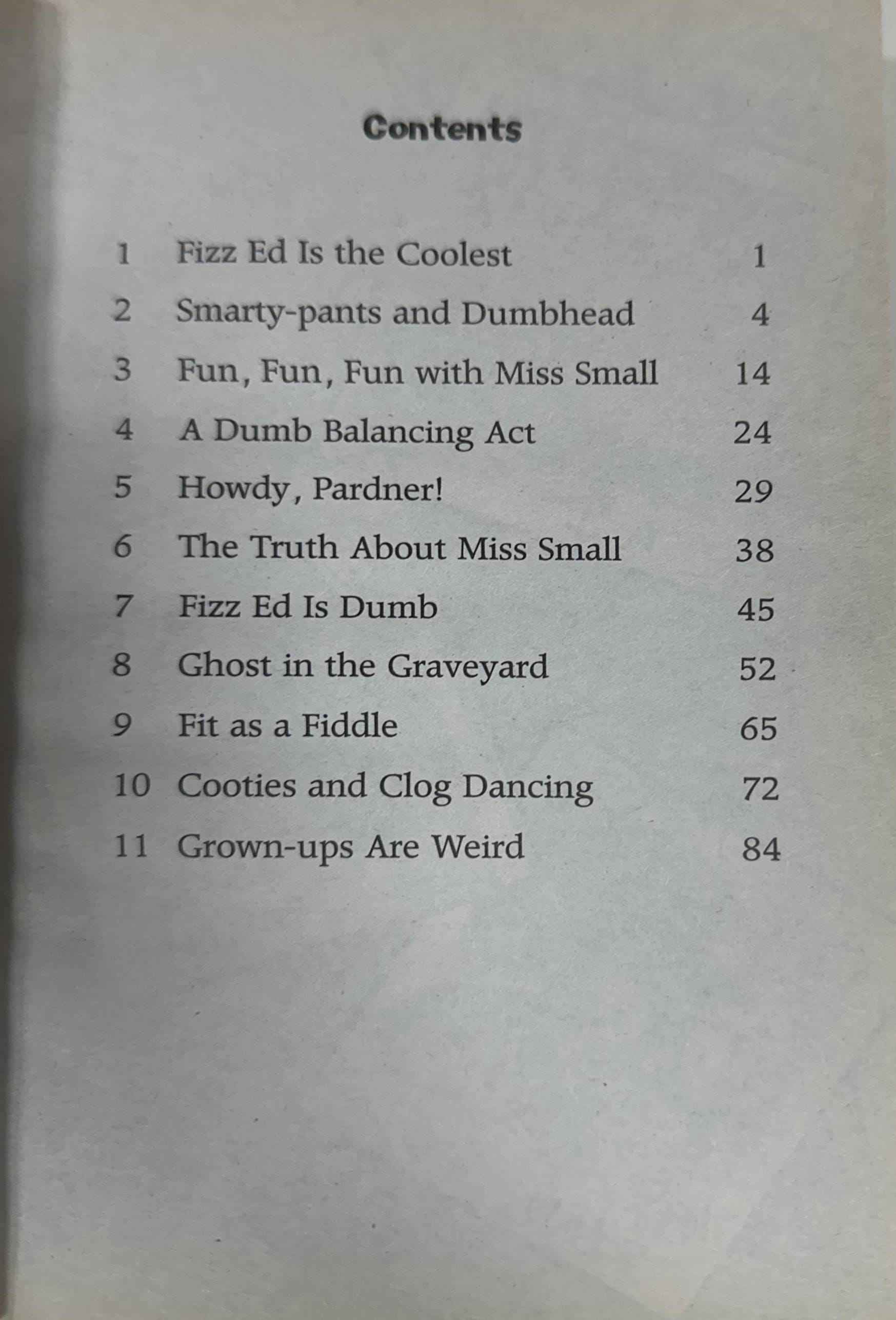 My Weird School #5 Miss Small Is off the Wall!