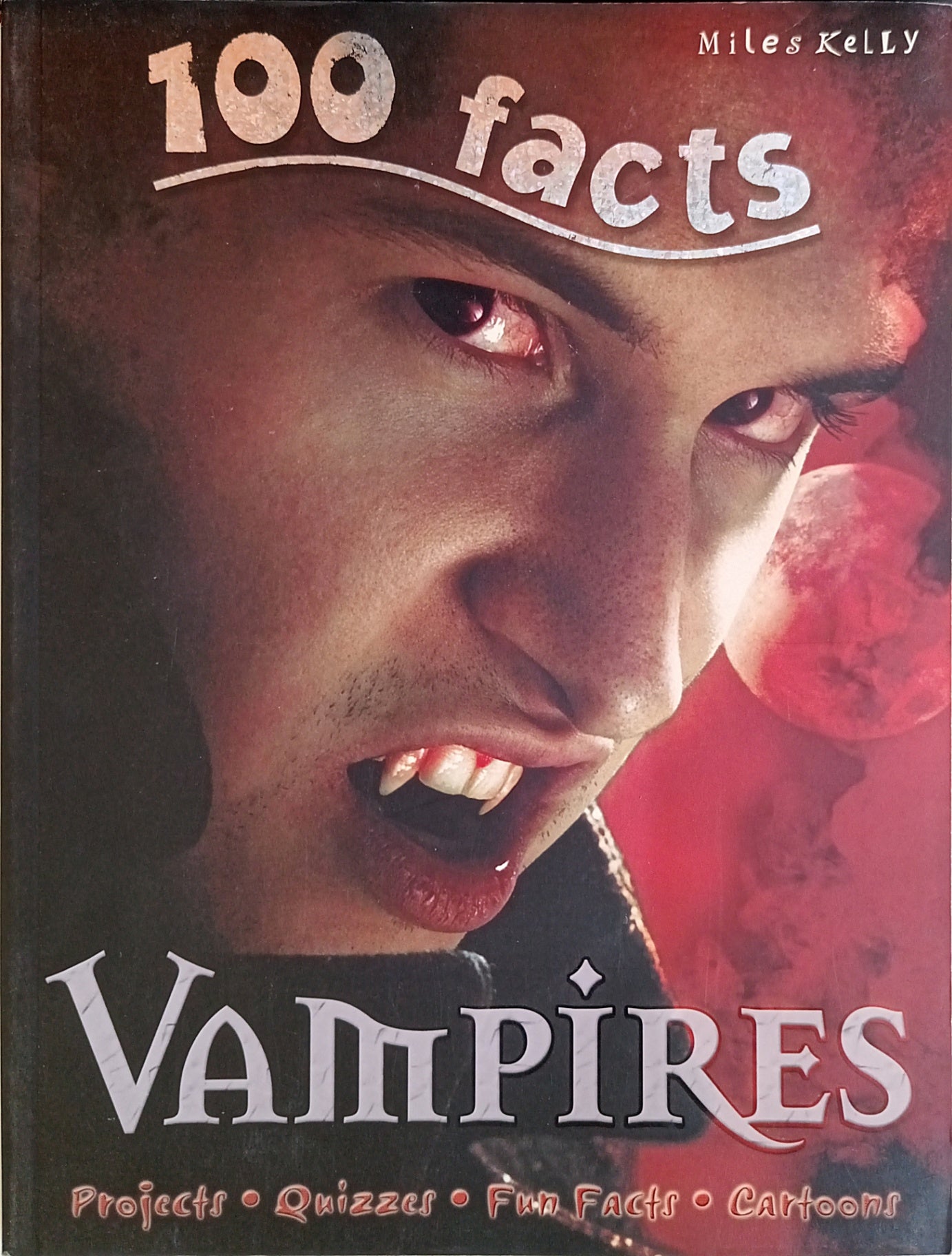 100 Facts: Vampires
